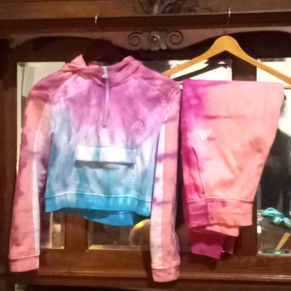 Track suit